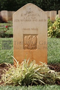 BEIRUT WAR CEMETERY - LICHOTA, B W